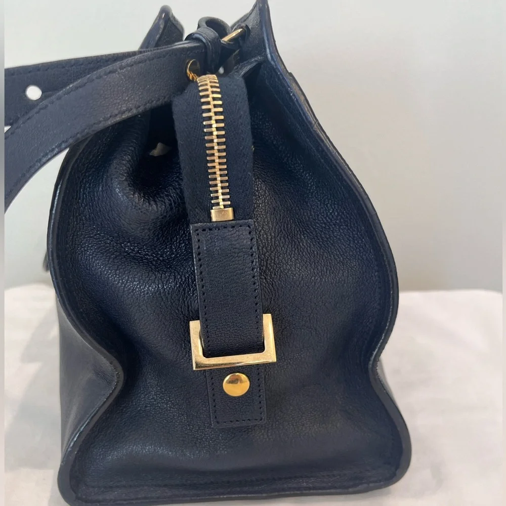 𝐘𝐒𝐋 𝐂𝐫𝐨𝐬𝐬𝐛𝐨𝐝𝐲 / 𝟐 𝐖𝐚𝐲 𝐁𝐚𝐠 - Picture 2 of 14